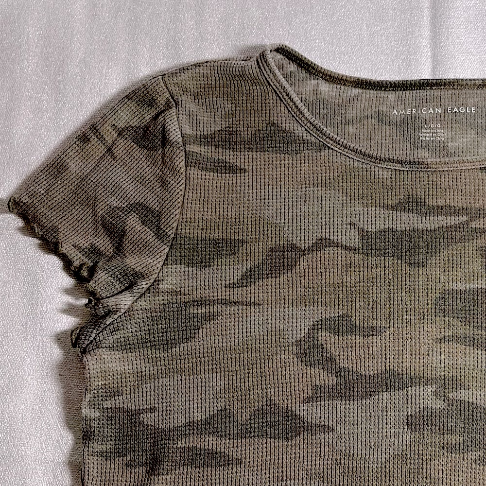 American Eagle Camo Crop Top